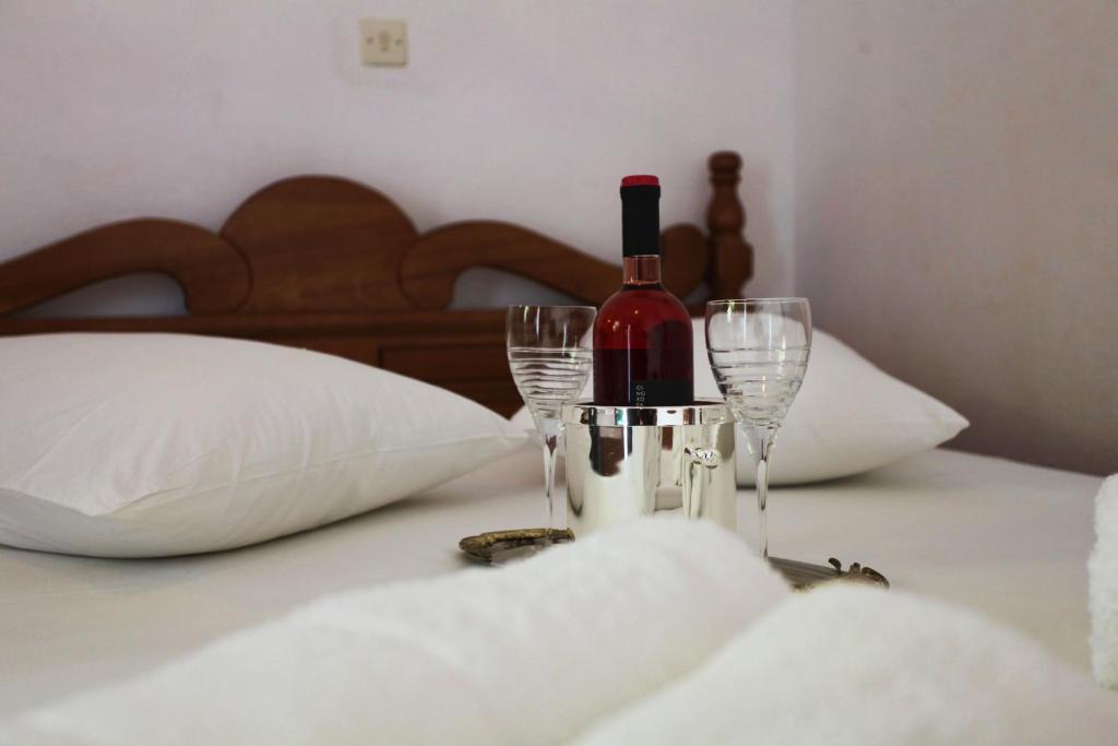 Skyros Avra Residences Room photo